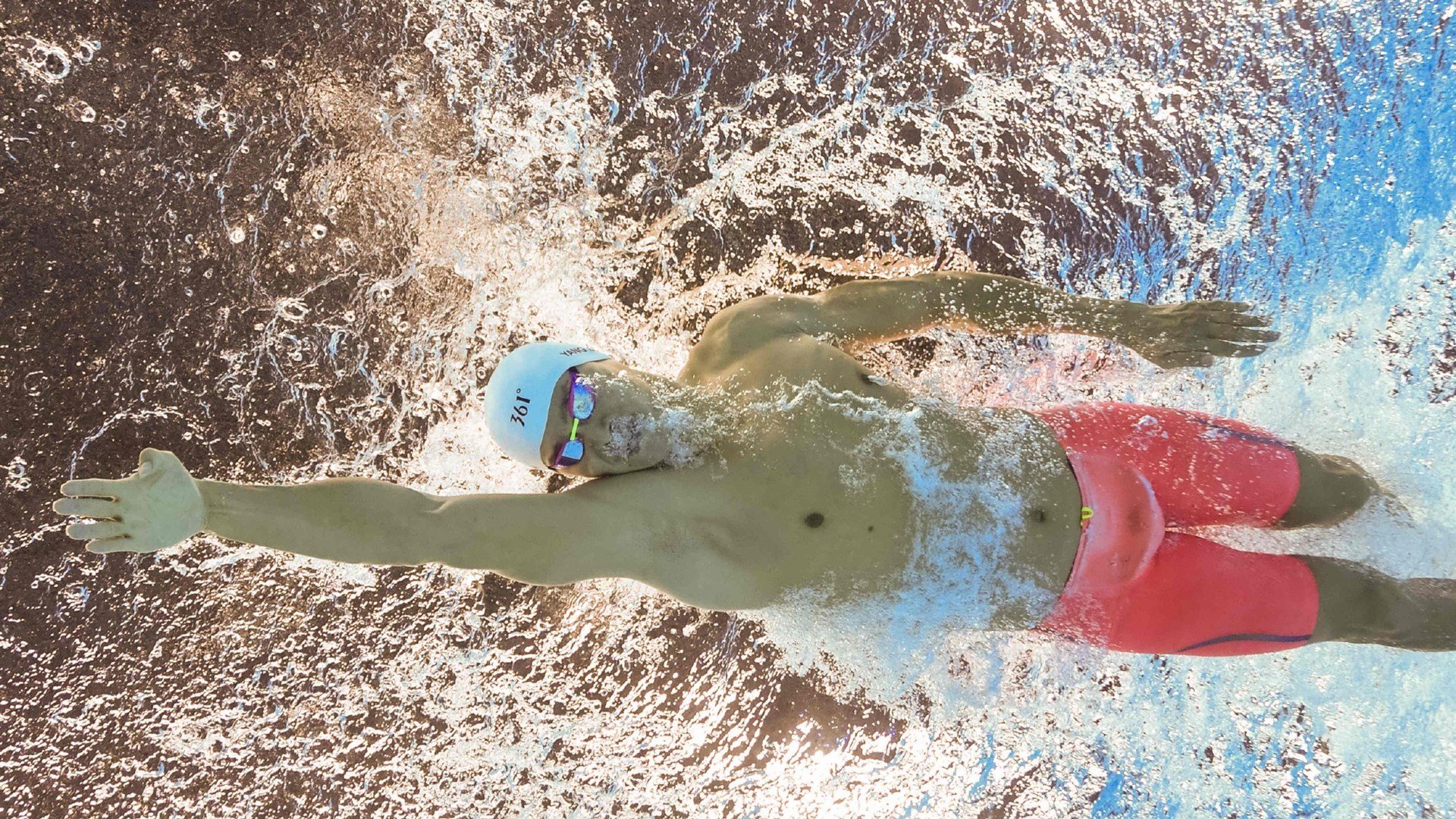 爱游戏体育官方网站-塔特帮助袋鼠队在橄榄球锦标赛上连续取胜，势不可挡