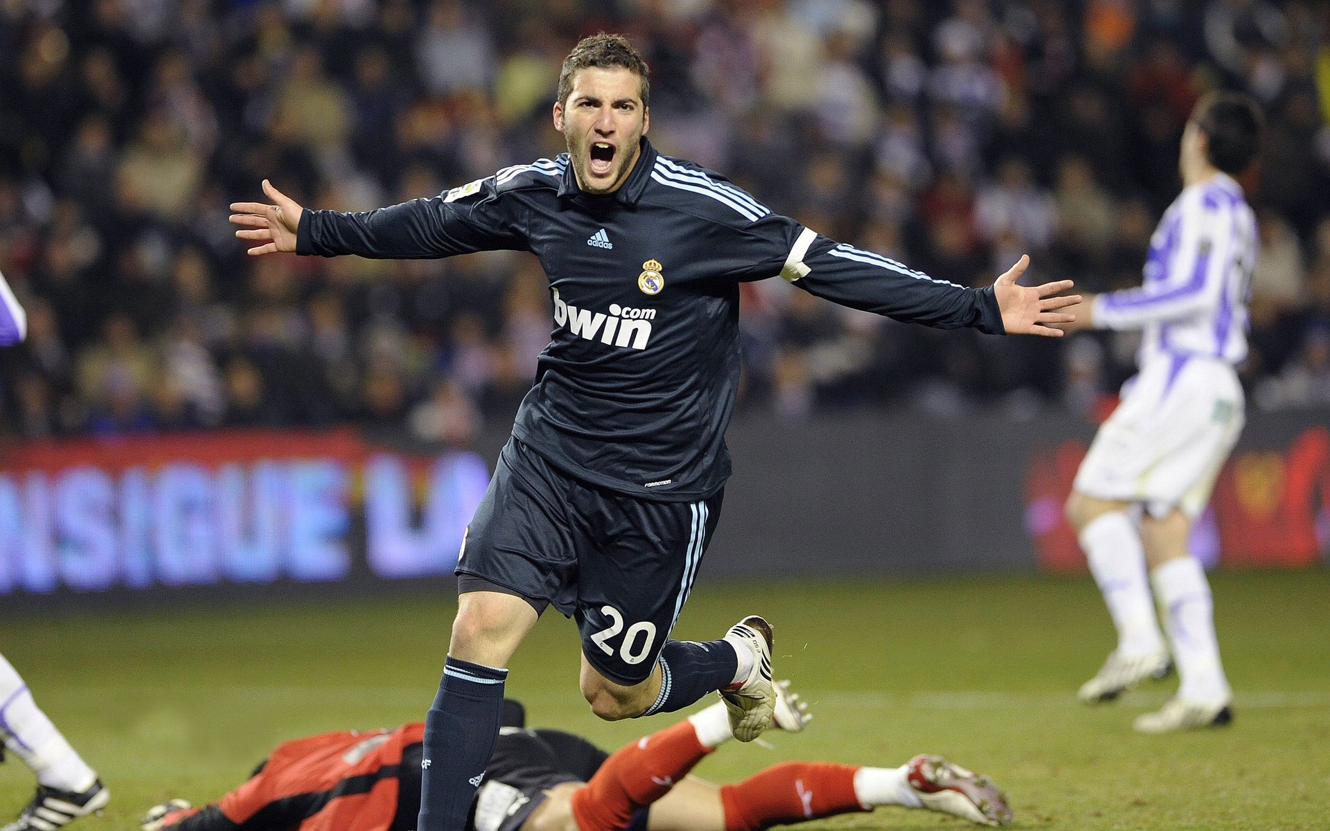 比赛中最精彩的瞬间：教科书级别的绝杀集锦，比赛绝杀是什么意思